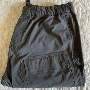 Men’s Lululemon tech cargo pants, slim fit